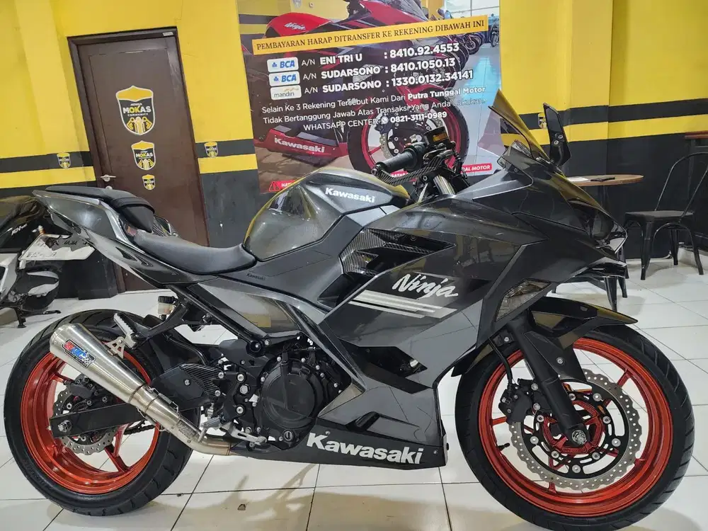 Ninja 250 fi km 3 ribu dp 3 juta