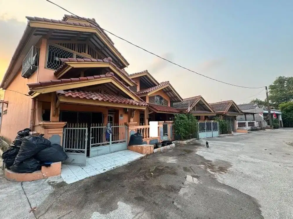 Dijual Rumah Besar Komplek SBS Harapan Jaya Bekasi Utara