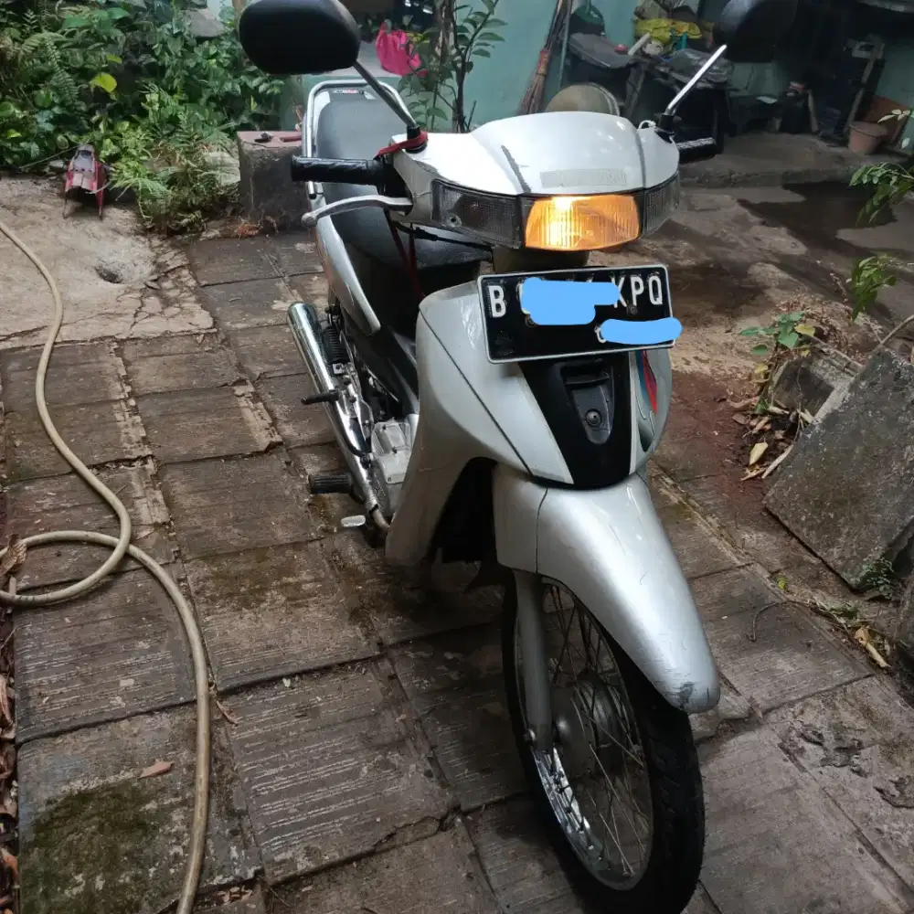 Suzuki Tornado GX
