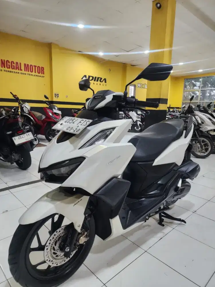 VARIO 160 ABS TAHUN 2023,KONDISI SEPERTI BARU