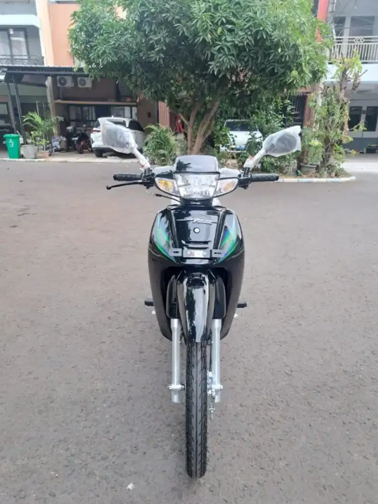 HONDA SUPRA 100 2002 HITAM ( FULL RESTORASI )