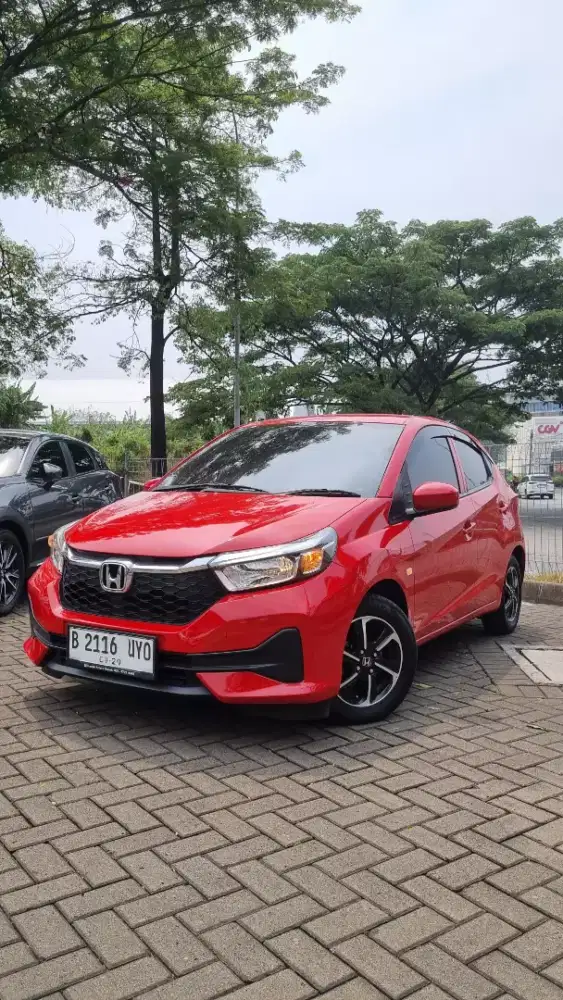 HONDA BRIO E AT  2024 MERAH