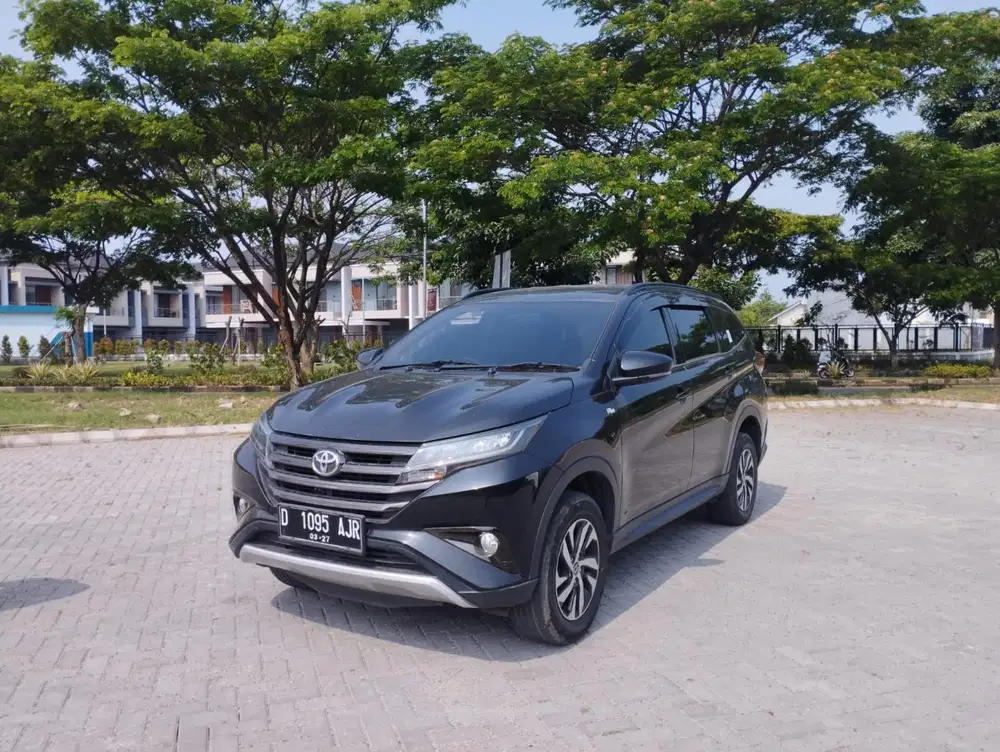 All new Rush G 1.5 CVT 2022 black