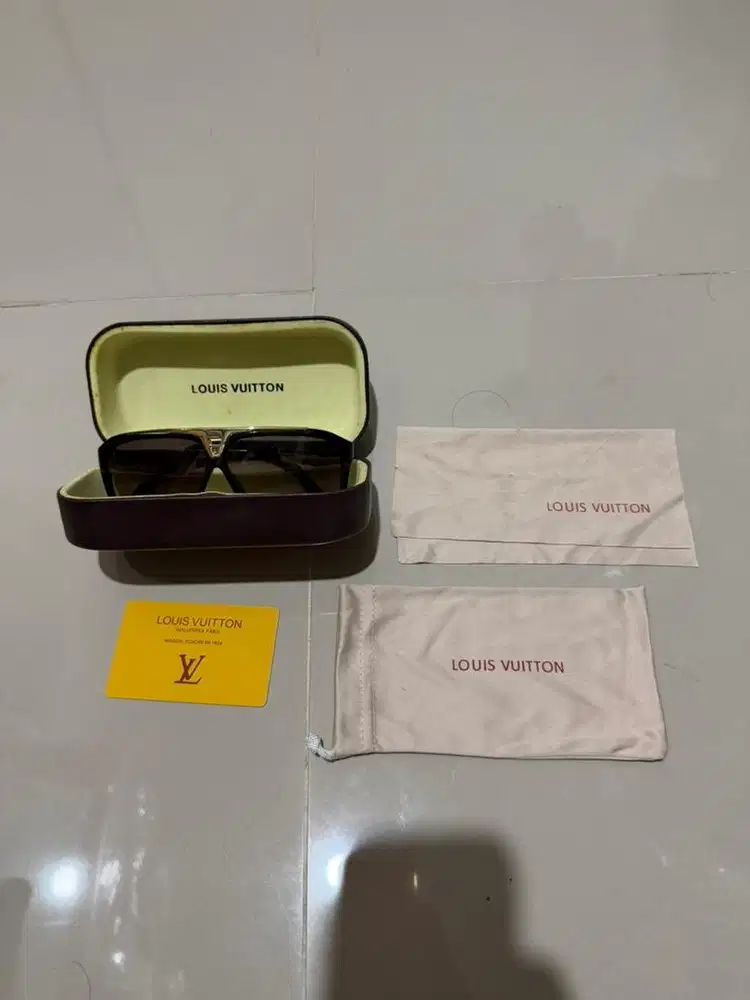JUAL KACAMATA UNISEX LV NEW
