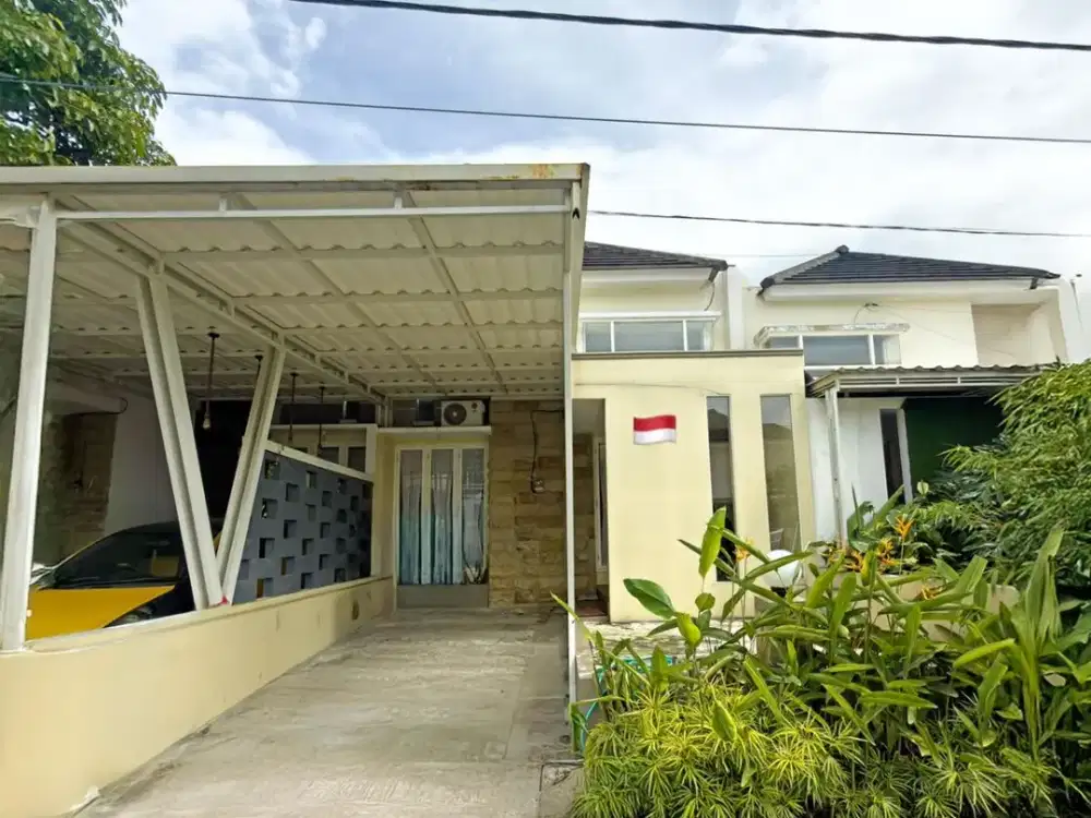 DIJUAL SEGERA, PROSPEK, Rumah Villa Cantik KAYANA Nol Jalan Protokol Malang Batu