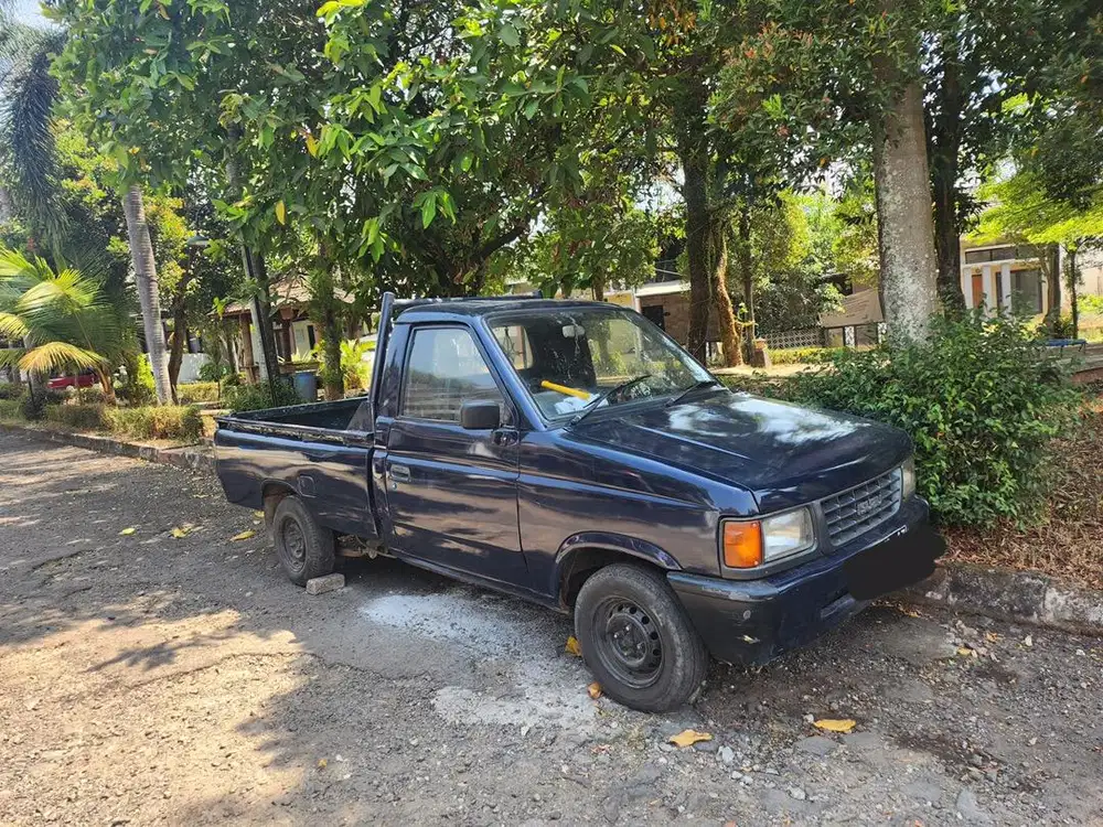 Isuzu Panther Pick-Up 2.5 1996 AC PS Siap Pakai