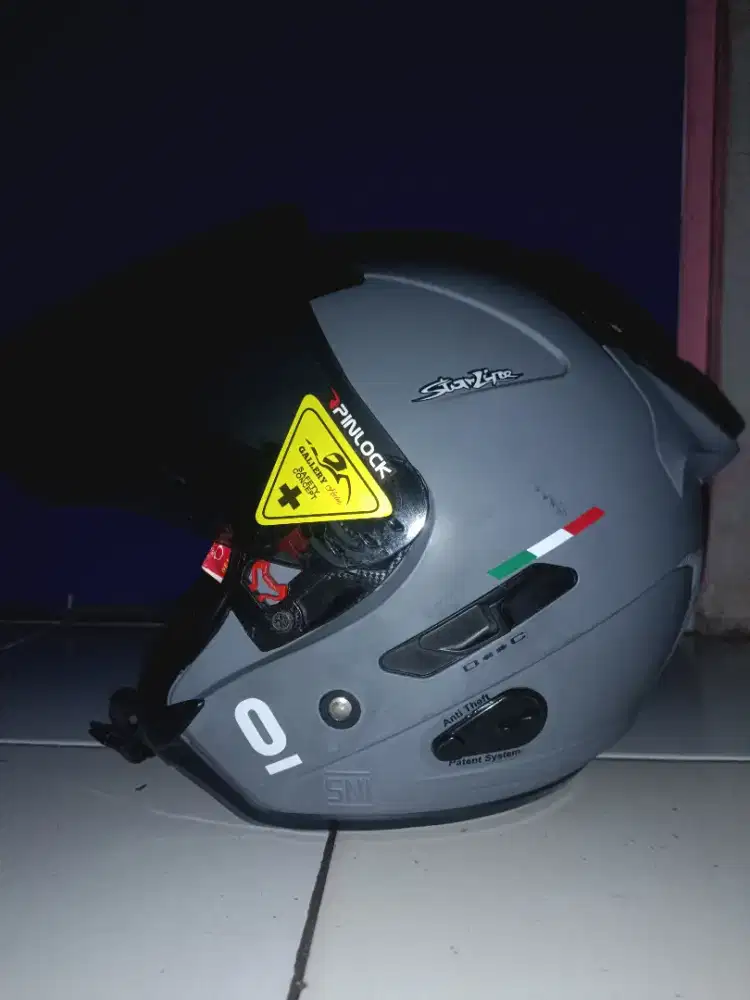 Helm KYT Galaxy Flat R Size XXL Like New + Bonus Mantel Helm