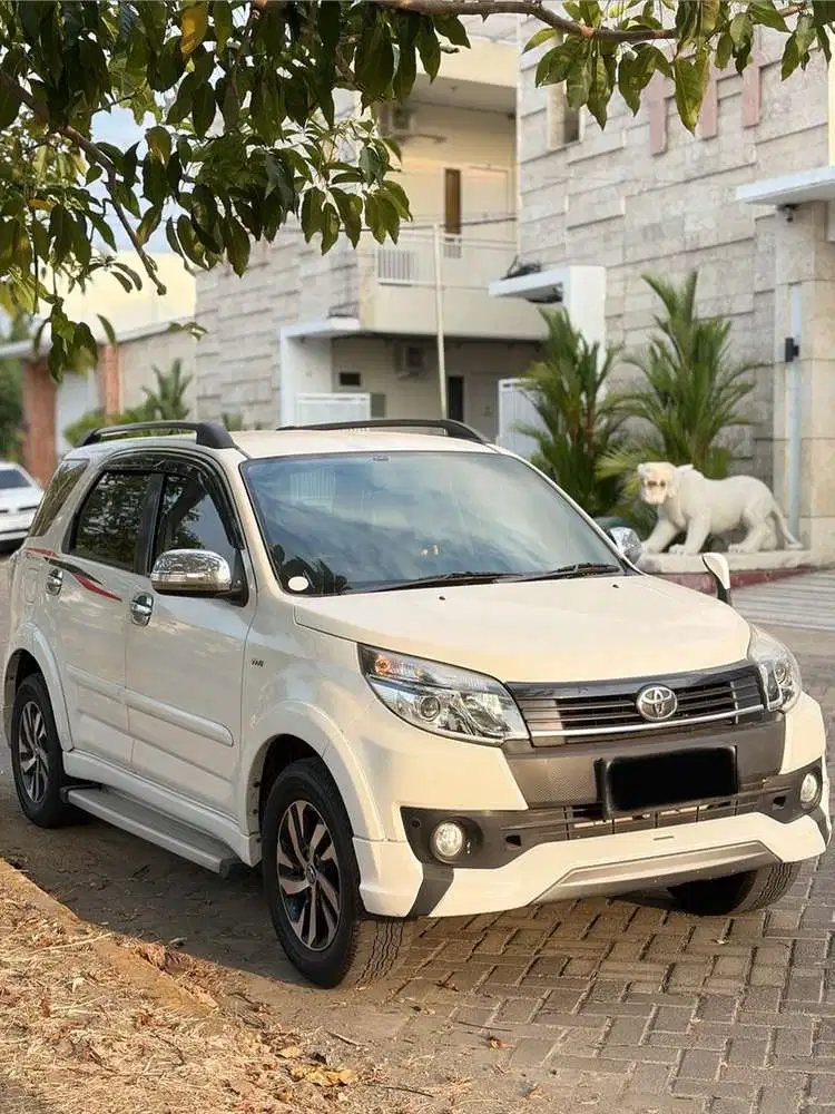 Toyota Rush 2017 Bensin