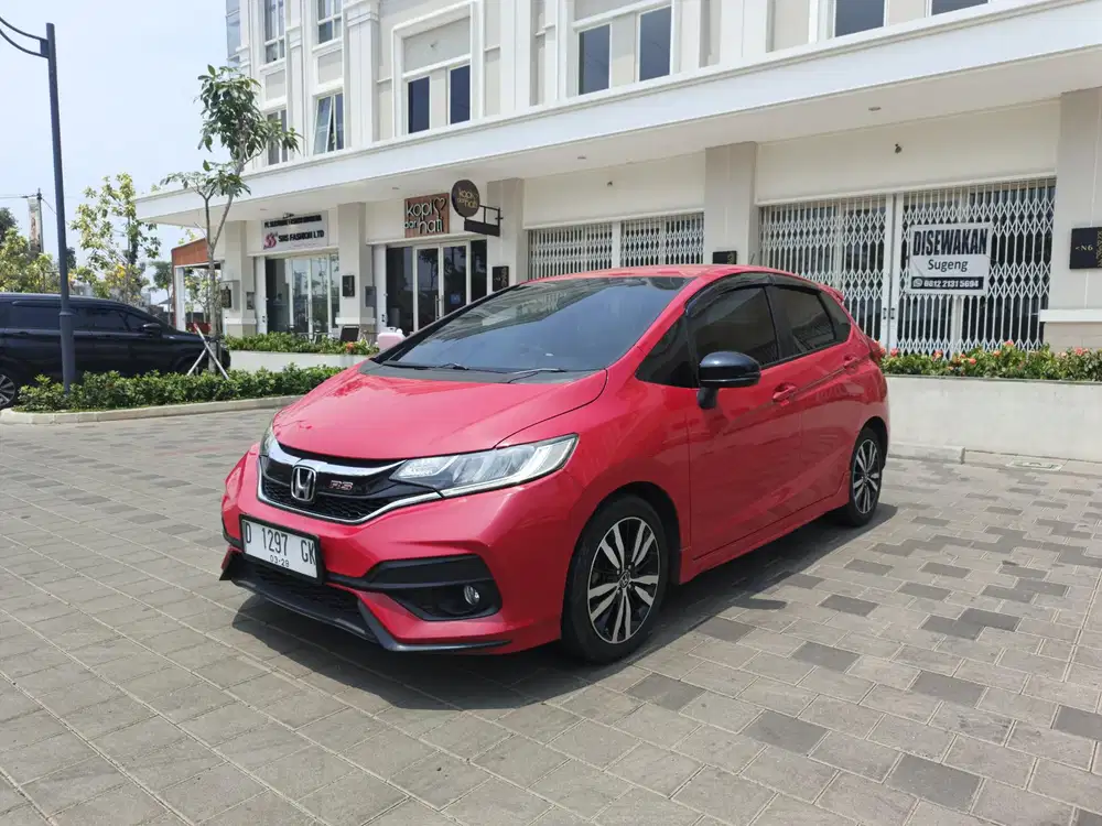 Honda New Jazz RS CVT 2017 merah