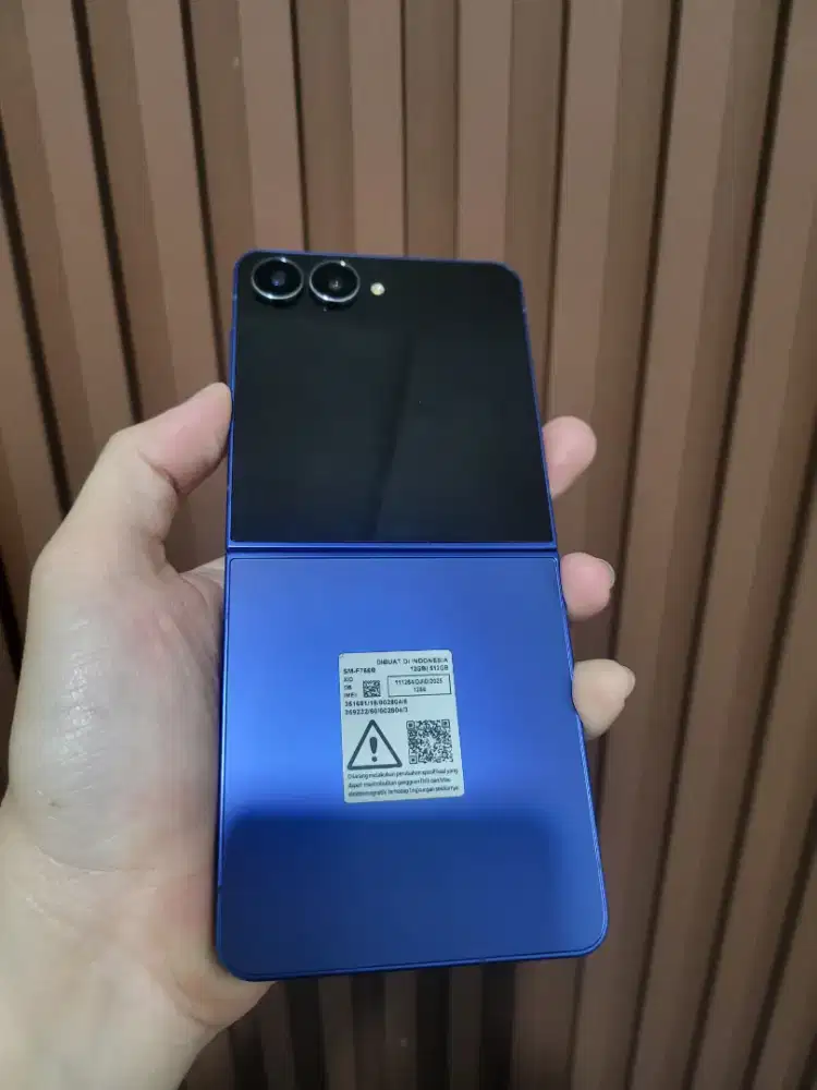 Jual Cepat Samsung Z Flip 7 12/512 garansi resmi