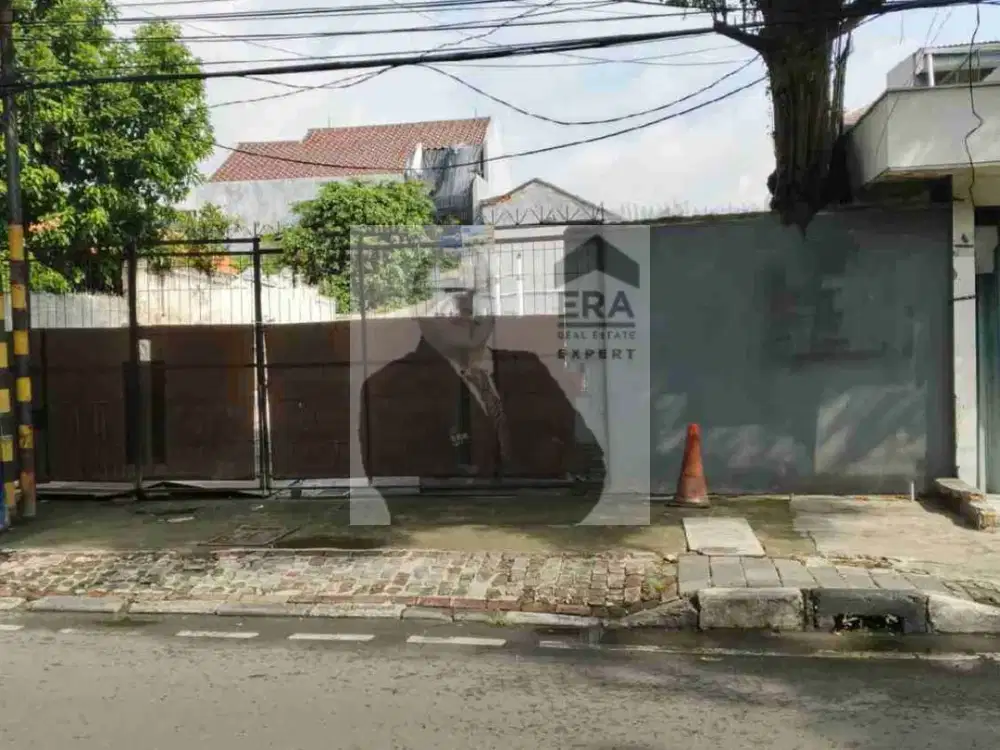 Jual cepat nego sampai jadi!!! Tanah di Rawamangun di pinggir jalan cocok untuk usaha.
