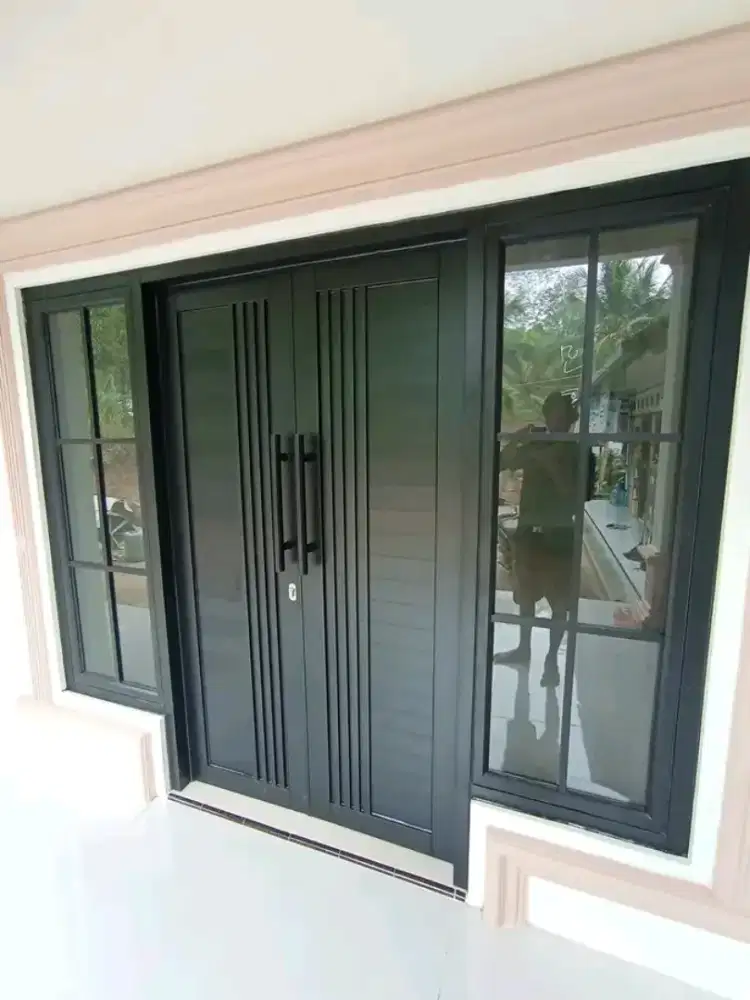 Kusen aluminium kaca