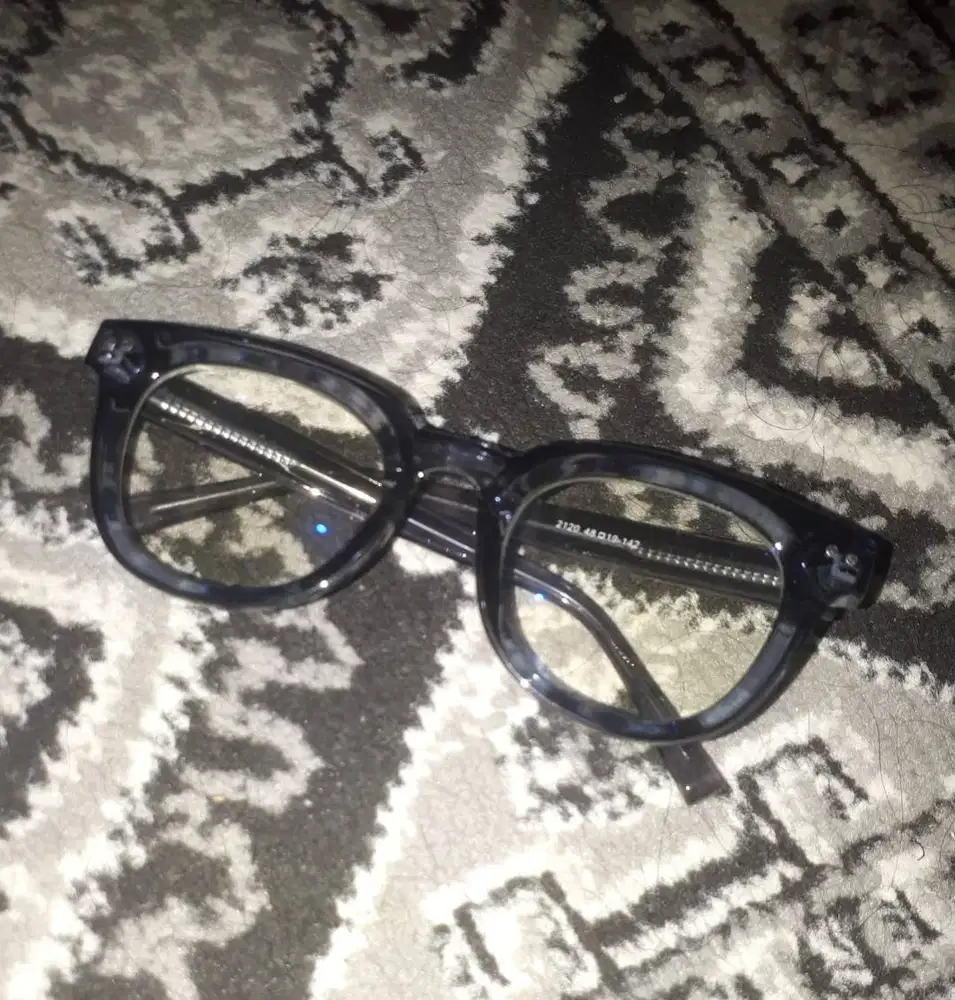 Kacamata Trendy Unisex Frame 2120 Smoke Blucromic