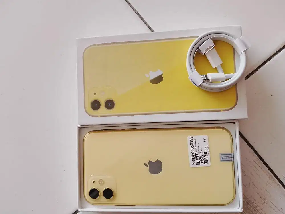 Apple yellow 11 64