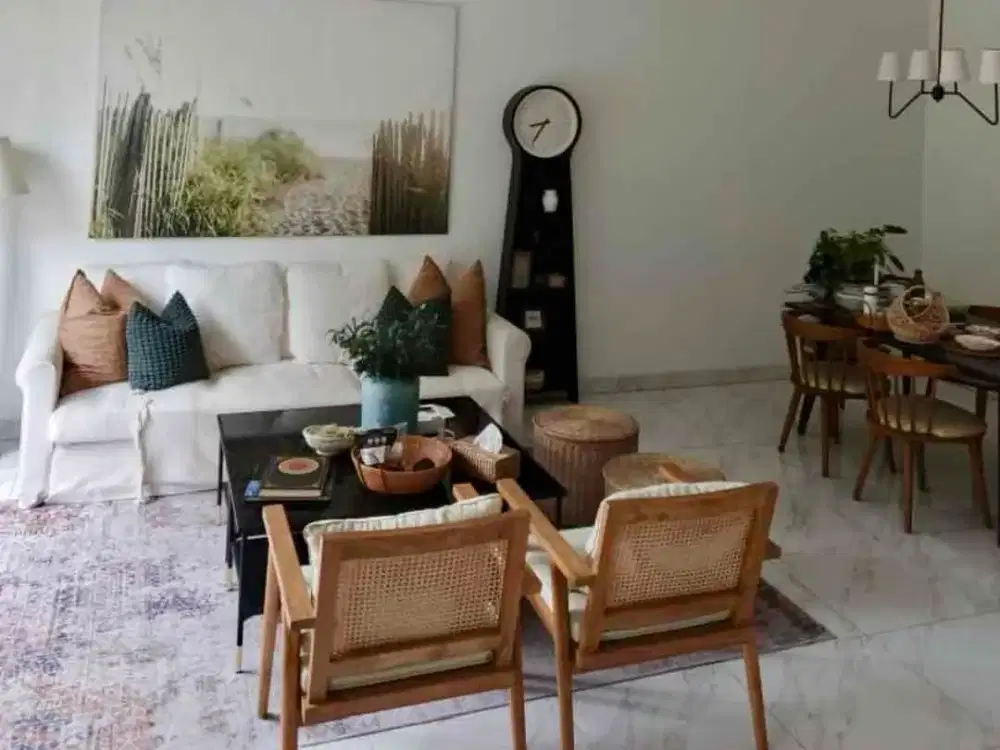 Rumah 3 Lantai Full Furnished LT 112m² LB 270m² Neo Catalonia Nusaloka BSD – 5 KT – Rooftop – 2 Mobil