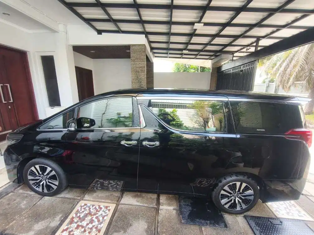 Toyota Alphard G ATPM 2021 pakai 2022