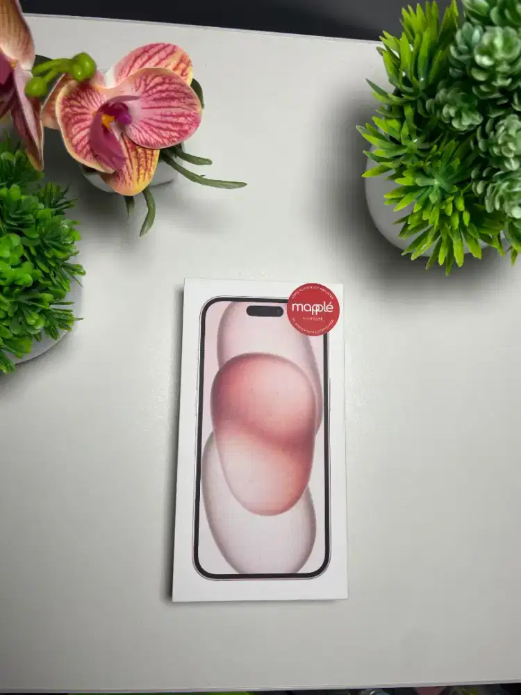 iPhone 15 new 128 pink