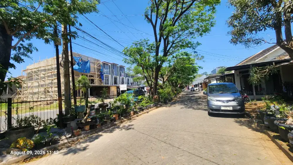 RUMAH DIKONTRAKKAN (TP) RUMAH JANATY PARK  AMAN NYAMAN, SIAP HUNI