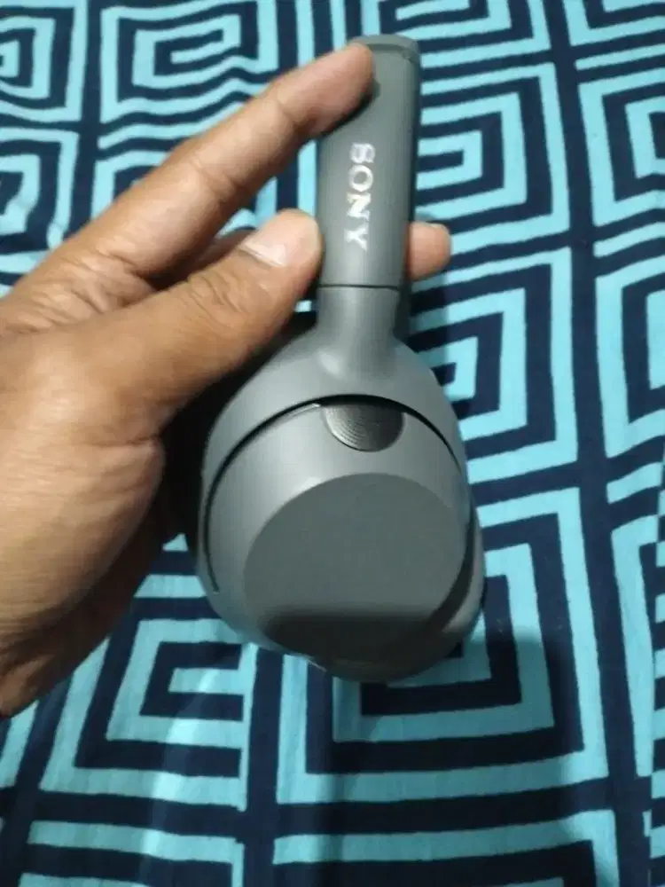 Dijual Headset Bluetooth Sony ULT Wear Mulus seperti BARU!!