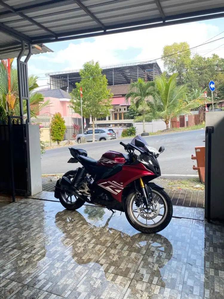 R15 v4 2023 dijual