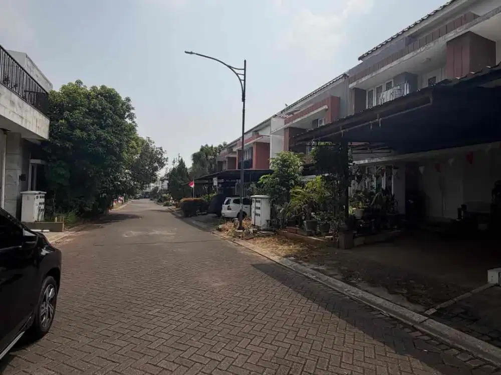 Dijual Rumah di Perumahan Raffles Hills Cibubur Kota Depok, 120m, All In!
