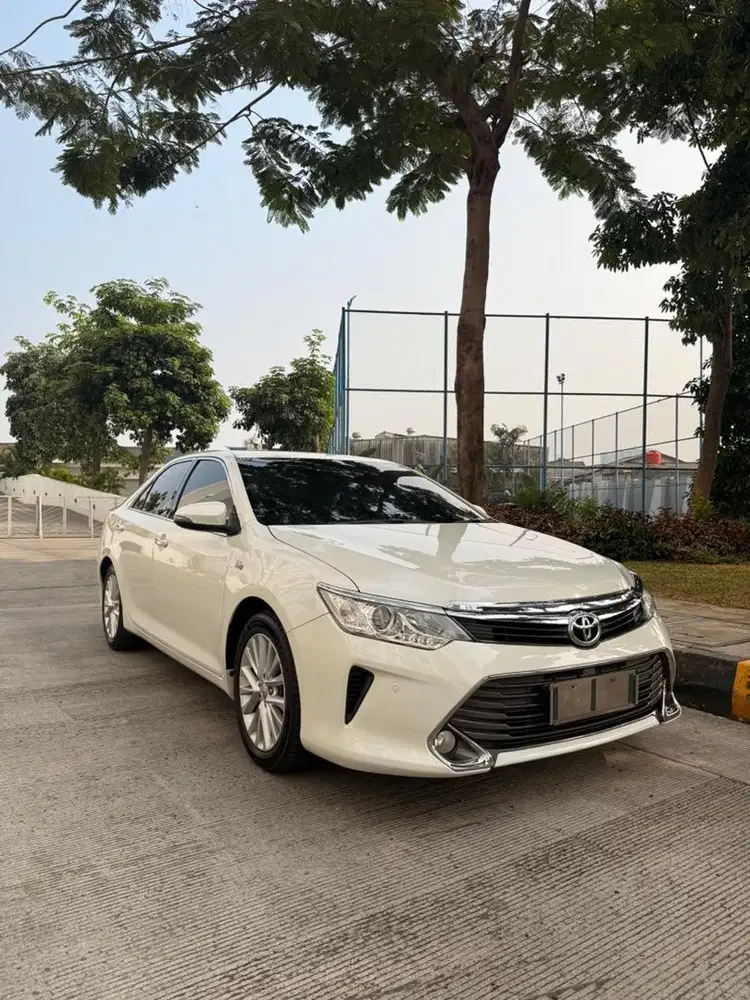Camry 2016 2.5 V A/T