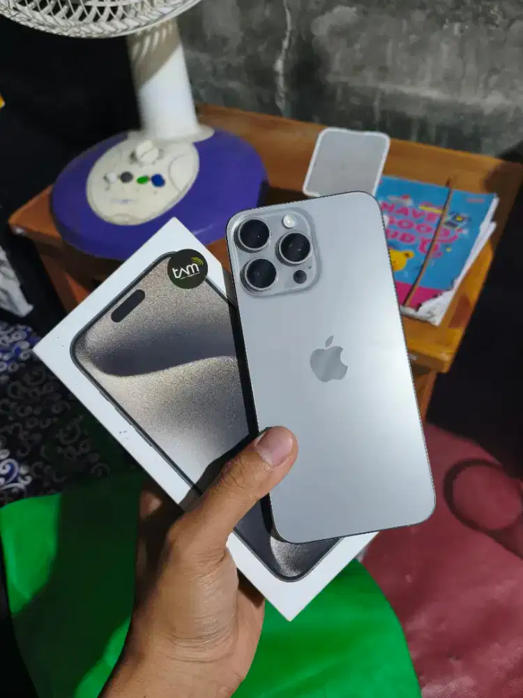 iPhone 15 Pro Max 256 iBox