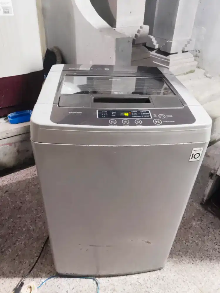 Mesin Cuci LG otomatis 7kg
