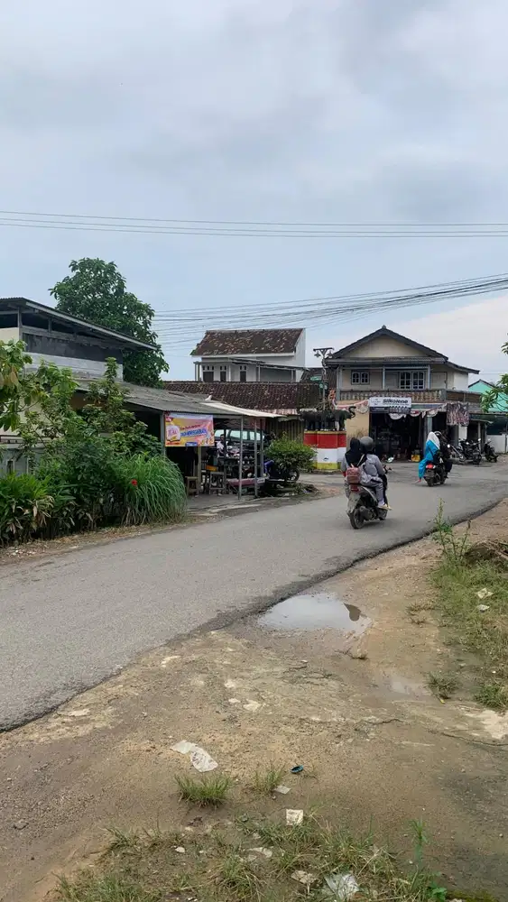 TANAH MURAH WAYGALIH  DIPINGGIR JALAN UTAMA COCOK BUAT RUMAH KOS