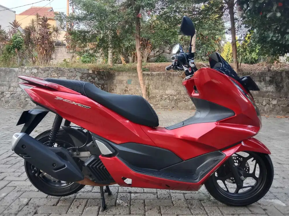 Honda PCX 160 CBS th 2023 DP mulai 1 jt an