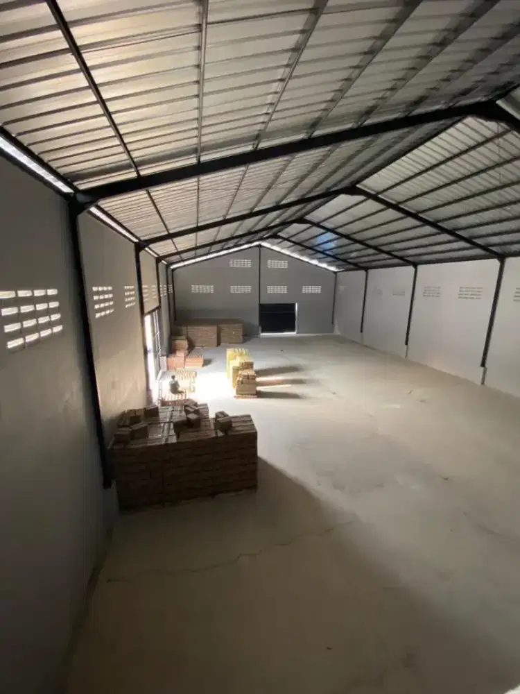 Disewakan Gudang Siap Pakai di Narogong Bekasi