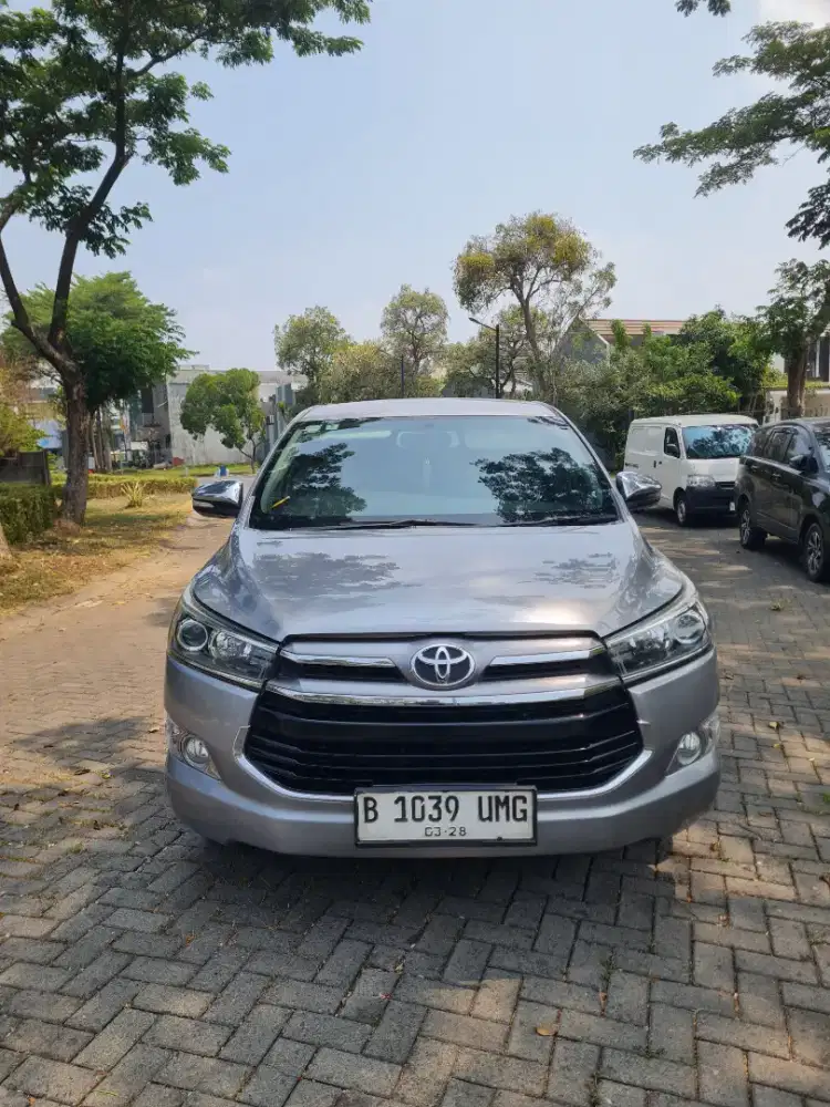 Toyota Kijang Innova Reborn V Luxury 2.4 diesel AT PMK 2018 Silver