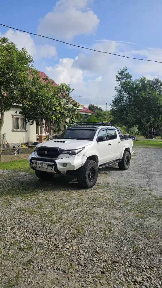 Hilux Vigo MT 2012 2KD