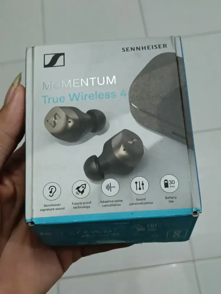 TWS Sennheiser momentum 4 Fullset Mulus