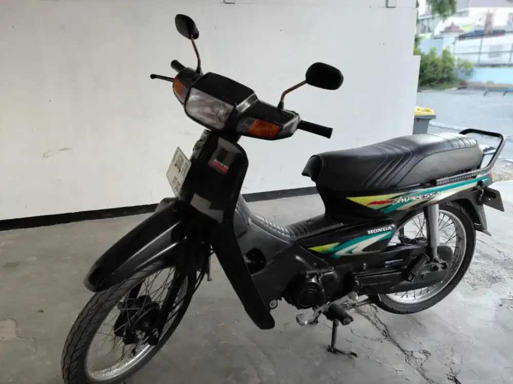 Honda Impressa 2000 Istimewa Original