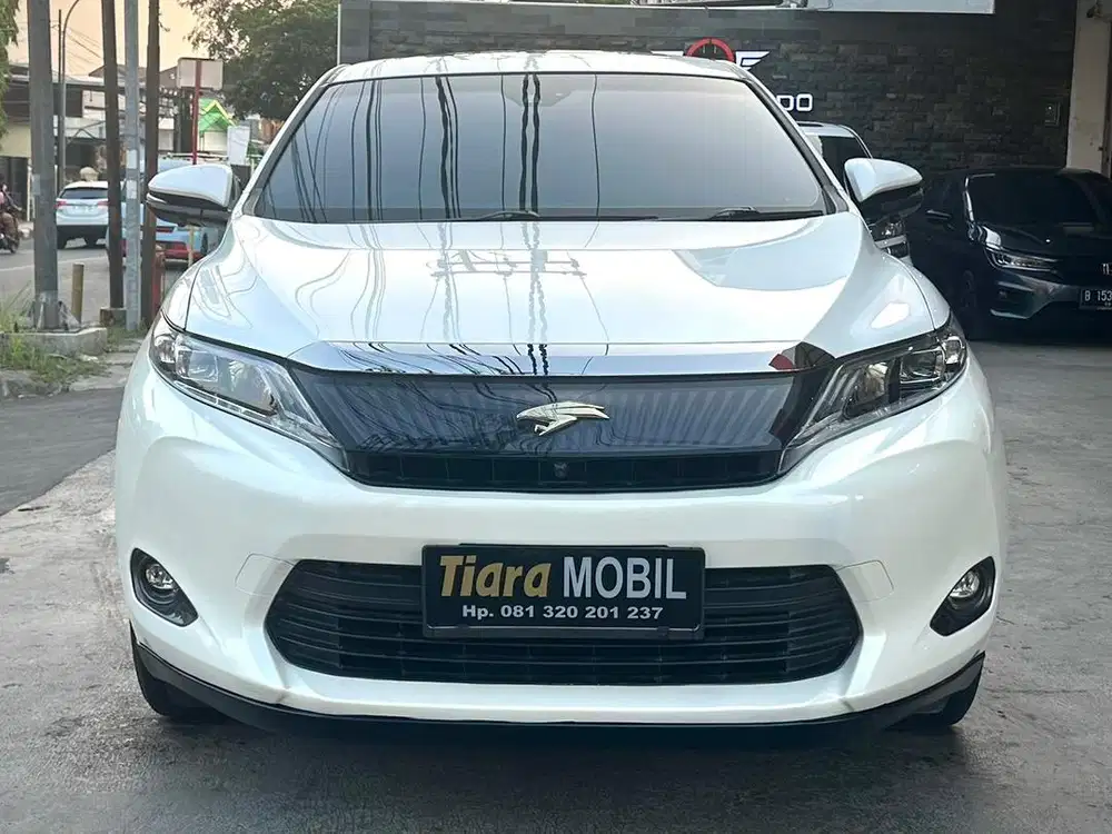 Toyota Harrier 2.0 Automatic Th 2014