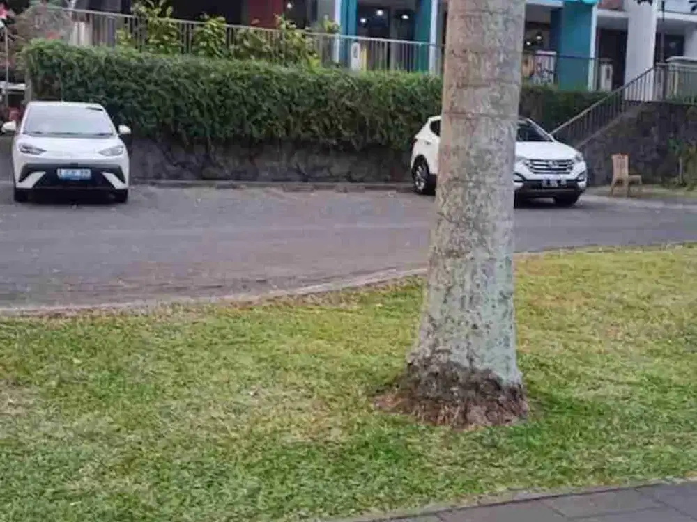 Dijual Ruko kantor Strategis di main Road Kota Baru Parahyangan Bandung