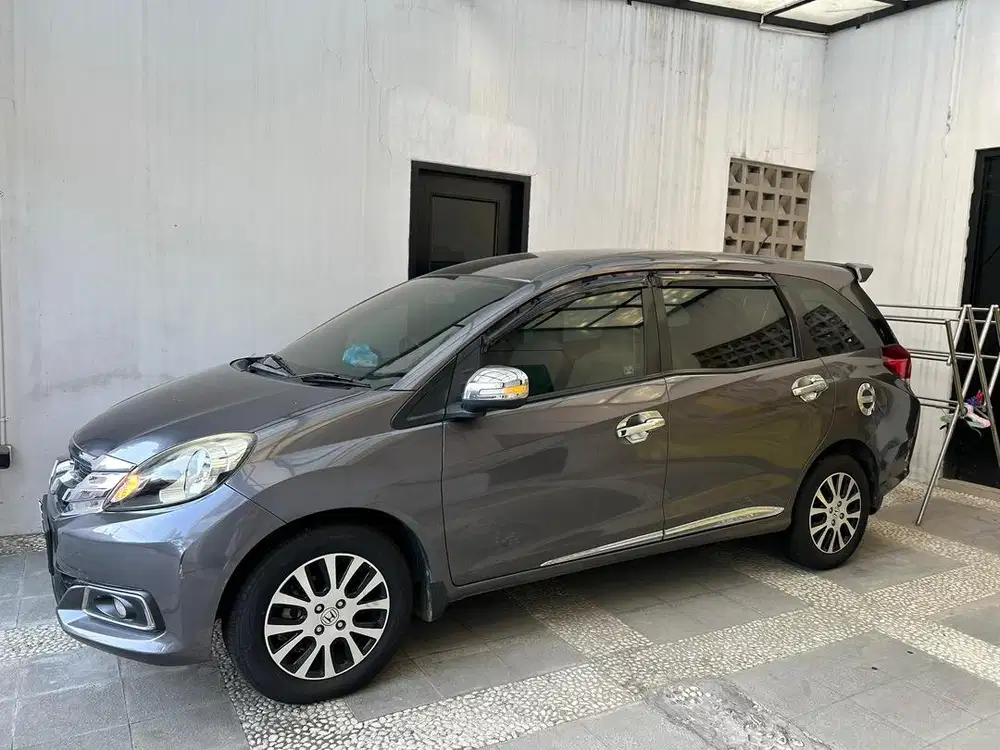 Mobilio E CVT Automatic