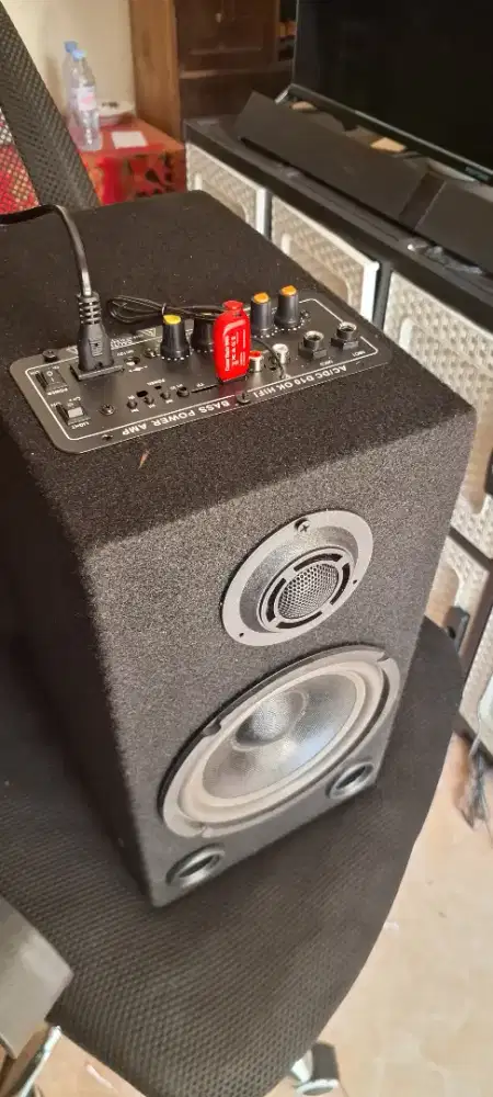 SPEAKER AKTIF 6 INCH