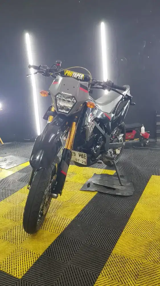 Kawasaki KLX SE SM 2024