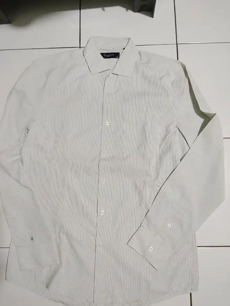 The executive kantor, size m,kondisi baru,jual 60k