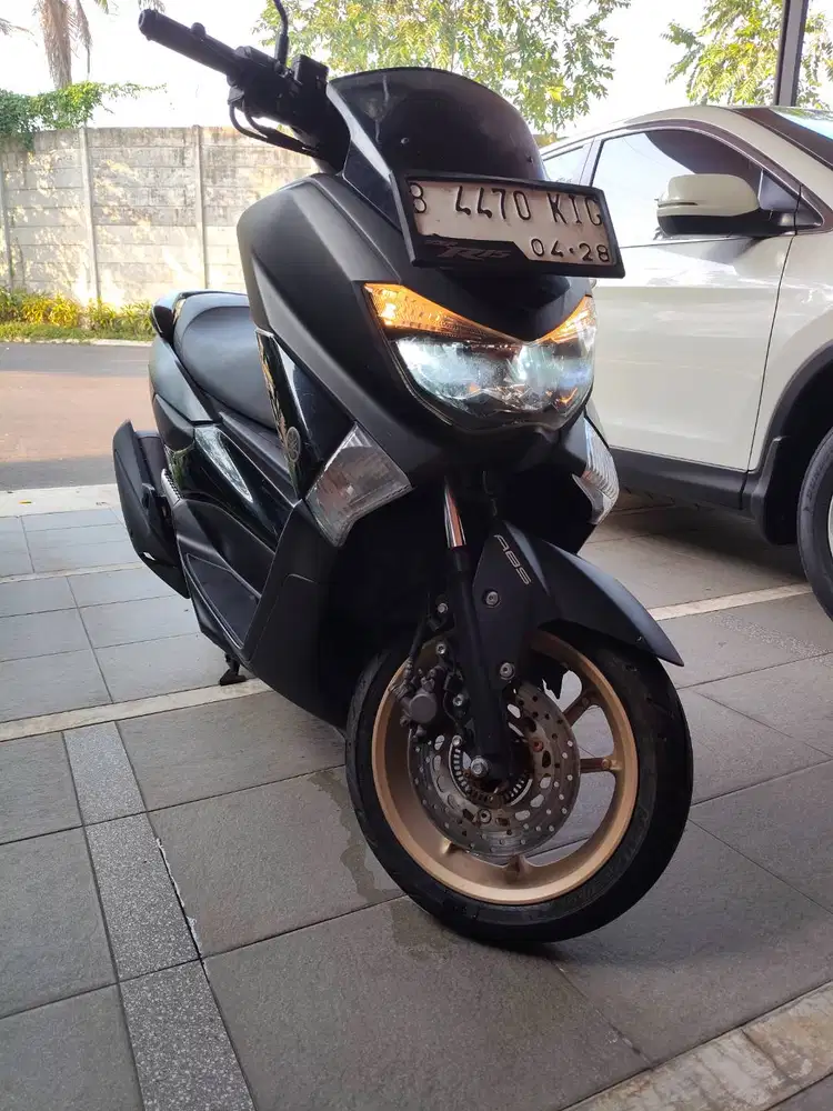 YAMAHA NMAX 2018 HITAM