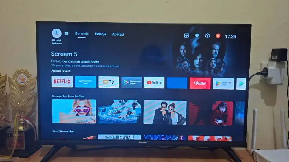 Forsale smart tv hisense 32'inch