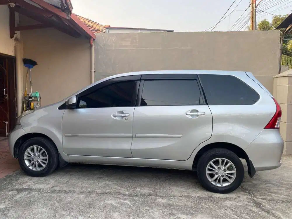 Daihatsu Xenia 2013 Bensin