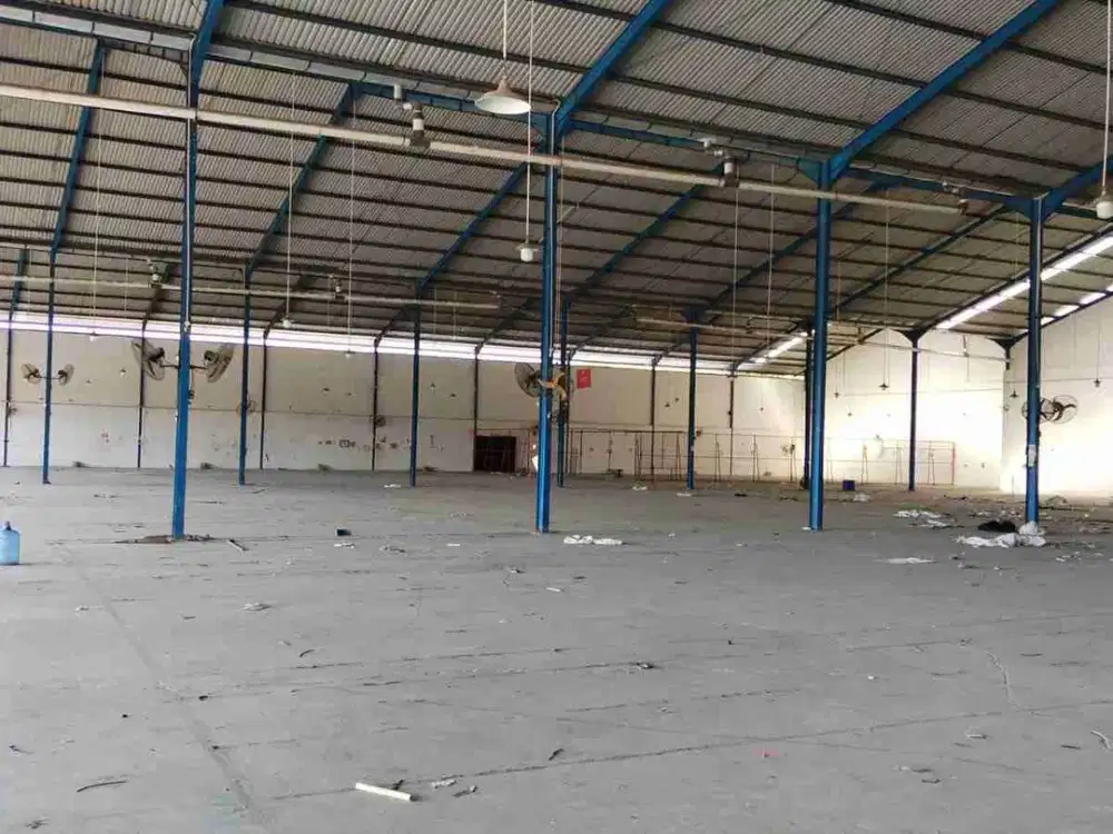 Di sewakan Gudang luas 2400 m2 makassar
