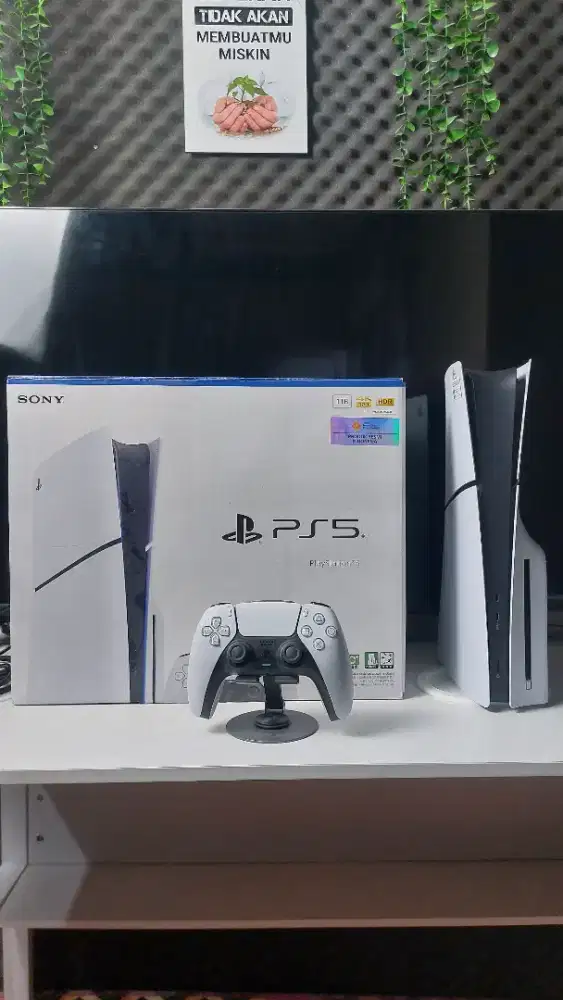 PS 5 SLIM DISK CFI-2118 (LIKE NEW)