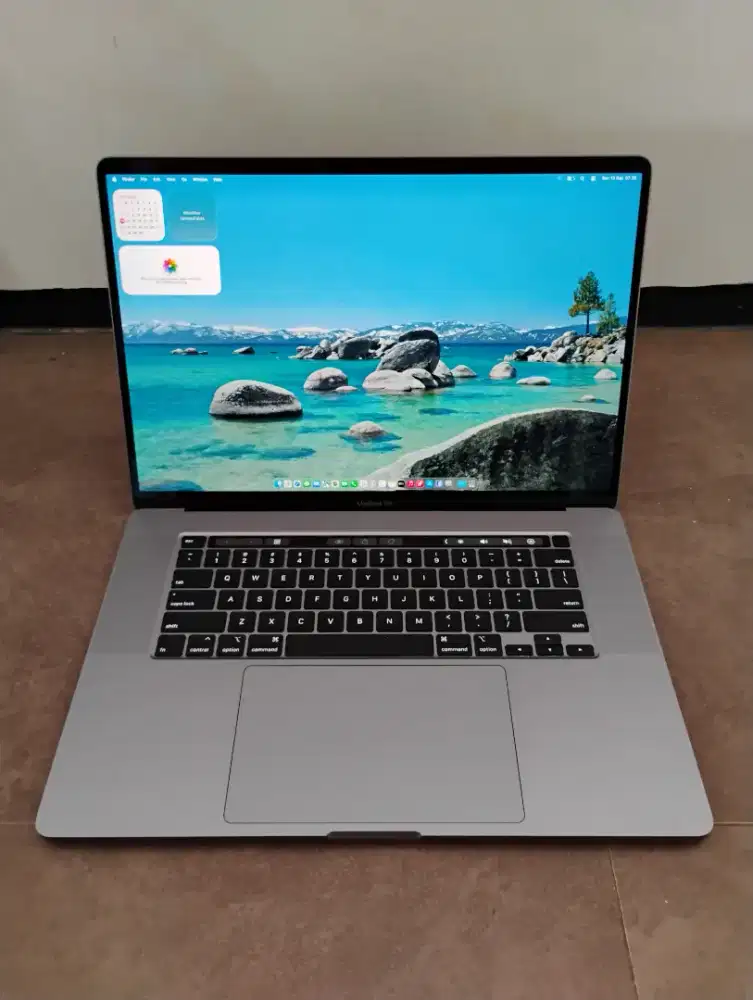 Macbook Pro 16 Inch 2019 i9 16gb/512gb Touchbar