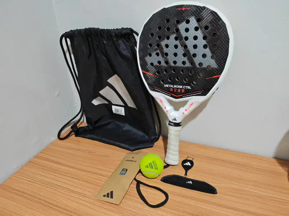 WTS RAKET PADEL ADIDAS METALBONE CONTROL 2026