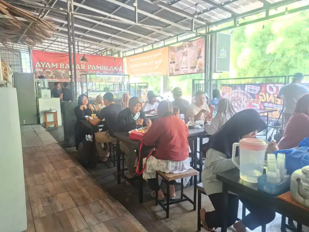 LOWONGAN KERJA UNTUK RUMAH MAKAN