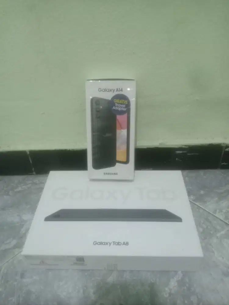 Box galaxy tab A8 dan Box Galaxy A14